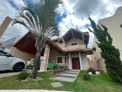 Sobrado com 3 Quartos à venda, 254m² no Urbanova, São José dos Campos