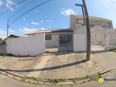 Casa com 3 Quartos para alugar, 80m² no Xaxim, Curitiba