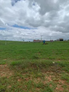 Lote/Terreno à venda, 255m² no Centro, Piratininga