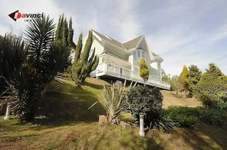 Casa com 5 Quartos à venda, 300m² no Capivari, Campos do Jordão