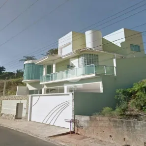 Casa com 4 Quartos à venda, 300m² no Centro, Serra Negra