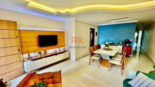 Casa com 3 Quartos à venda, 180m² no Cabral, Contagem