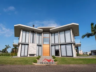 Casa de Condomínio com 5 Quartos à venda, 591m² no Condomínio Ocean Side (3º Distrito), Torres