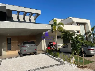 Casa de Condomínio com 3 Quartos à venda, 210m² no Swiss Park, Campinas