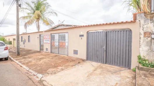 Casa com 3 Quartos à venda, 500m² no Vila Itatiaia, Goiânia