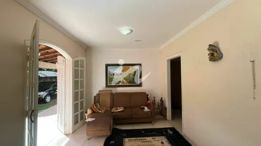 Casa com 3 Quartos à venda, 189m² no Tubalina, Uberlândia