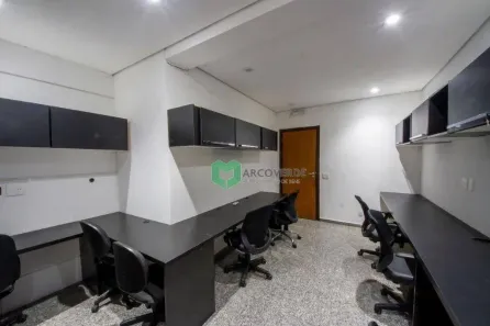 Sala Comercial para alugar, 24m² no Jardim das Acácias, São Paulo