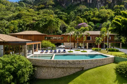 Casa de Condomínio com 8 Quartos à venda, 1036m² no Bonsucesso, Petrópolis