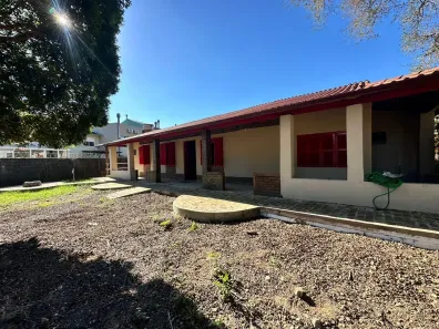 Imóvel Comercial para alugar, 170m² no Vila Nova, Porto Alegre