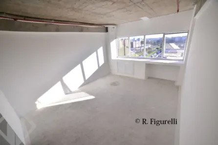 Sala Comercial à venda, 35m² no Partenon, Porto Alegre