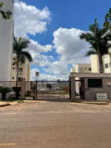 Apartamento com 2 Quartos para alugar, 51m² no São Francisco, Campo Grande