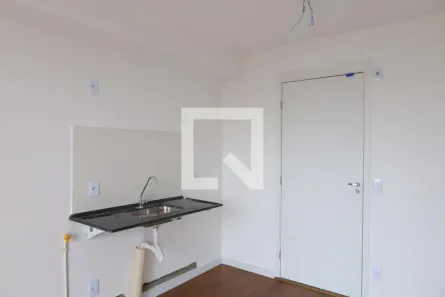 Apartamento com 2 Quartos à venda, 36m² no Vila Carmosina, São Paulo