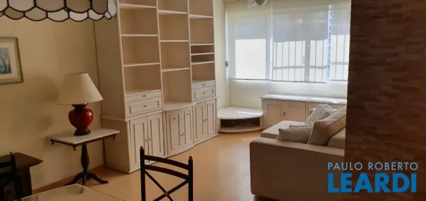 Apartamento com 2 Quartos à venda, 90m² no Vila Nova Conceição, São Paulo