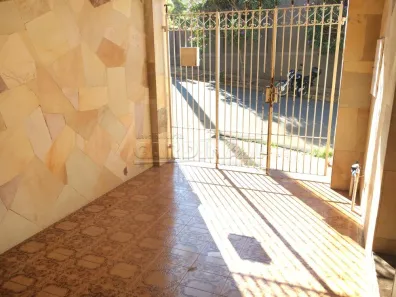 Casa com 2 Quartos à venda, 120m² no Centro, São Carlos