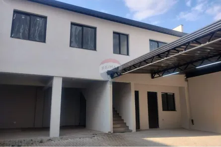 Prédio Comercial para alugar, 358m² no Jardim Santa Rosália, Sorocaba