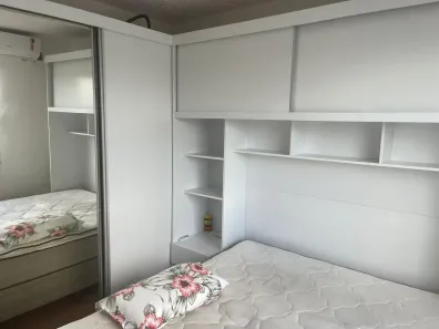 Apartamento com 2 Quartos para alugar, 42m² no Papagaio, Feira de Santana