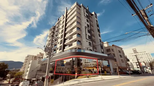 Ponto Comercial para alugar, 174m² no Trindade, Florianópolis