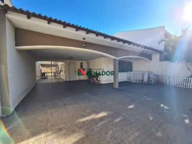 Sobrado com 5 Quartos à venda, 319m² no Boa Vista, Londrina