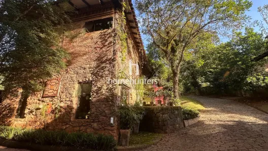 Fazenda/Sítio com 3 Quartos à venda, 304m² no Parque Jatibaia (Sousas), Campinas