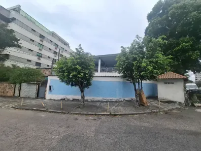 Casa com 4 Quartos à venda, 250m² no Vila Valqueire, Rio de Janeiro