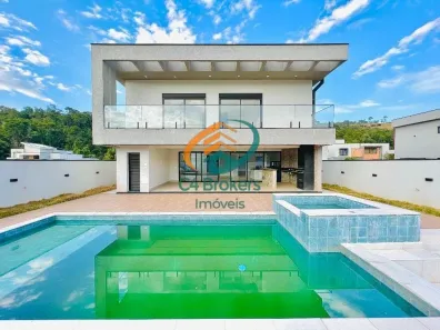 Sobrado com 3 Quartos à venda, 300m² no San Fernando Valley, Atibaia