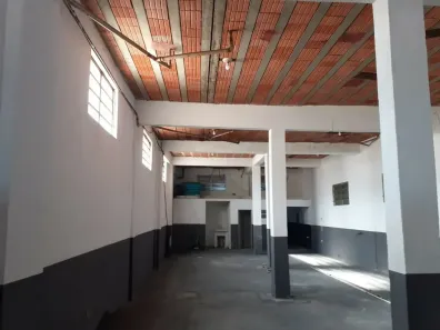 Galpão/Depósito/Armazém com 1 Quarto para alugar, 250m² no Vila Siqueira (Zona Leste), São Paulo