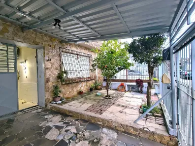 Casa com 3 Quartos à venda, 115m² no Navegantes, Porto Alegre