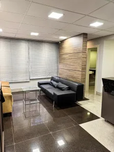 Imóvel Comercial para alugar, 578m² no Guanabara, Londrina