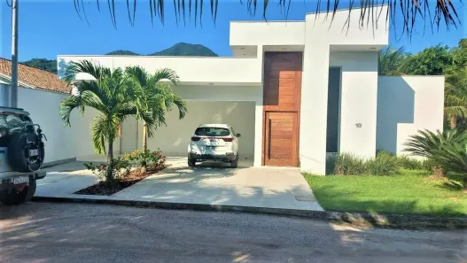 Casa com 5 Quartos à venda, 400m² no Guaratiba, Rio de Janeiro