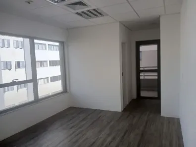Sala Comercial para alugar, 93m² no Indianópolis, São Paulo