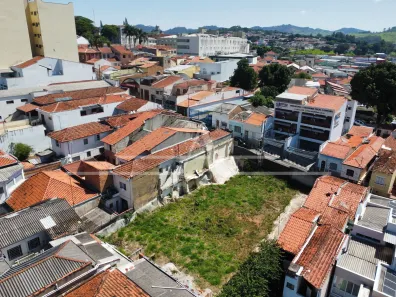 à venda, 684m² no Centro, Bragança Paulista