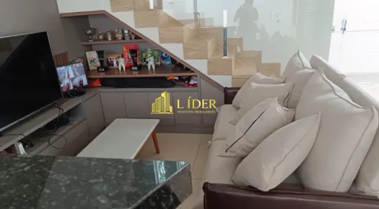 Casa com 3 Quartos à venda, 112m² no Novo Mundo, Uberlândia