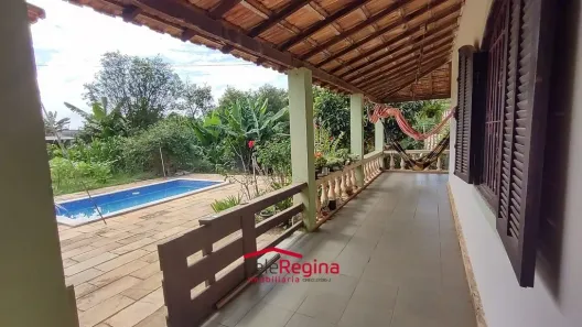Fazenda/Sítio com 4 Quartos à venda, 200m² no Chácara Ipês, Caçapava