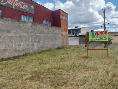 Lote/Terreno à venda, 262m² no Recanto das Emas, Brasília
