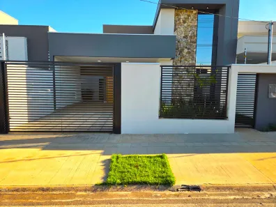 Casa com 3 Quartos à venda, 128m² no , Primavera do Leste