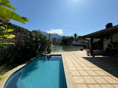Casa de Condomínio com 3 Quartos à venda, 400m² no Frade (Cunhambebe), Angra dos Reis