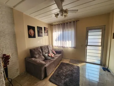 Casa com 2 Quartos à venda, 77m² no Moquetá, Nova Iguaçu