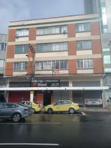 Apartamento com 2 Quartos para alugar, 50m² no Centro, Juiz de Fora