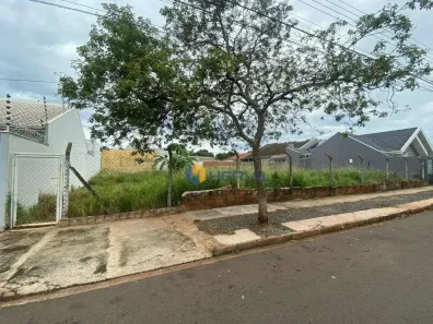 Lote/Terreno à venda, 660m² no Jardim Santa Rosa, Maringá