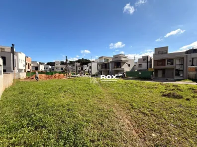 Lote/Terreno à venda, 124m² no Santa Cândida, Curitiba