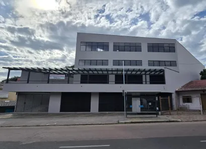 Ponto Comercial para alugar, 832m² no Chácara das Pedras, Porto Alegre