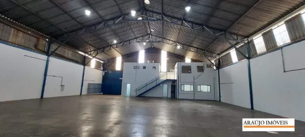 Galpão/Depósito/Armazém para alugar, 525m² no Boa Esperança, Santa Luzia