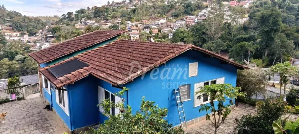 Casa com 4 Quartos à venda, 199m² no Granja Florestal, Teresópolis