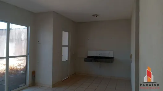Casa de Condomínio com 2 Quartos à venda, 65m² no Aclimação, Uberlândia
