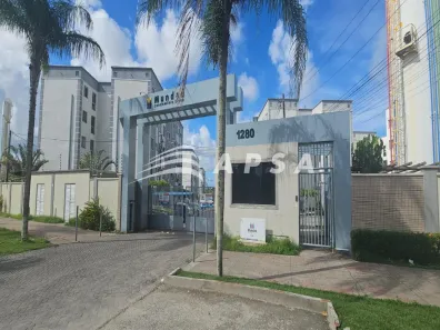 Apartamento com 2 Quartos para alugar, 50m² no Santa Amélia, Maceió