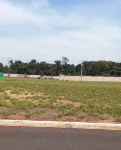 Lote/Terreno à venda, 300m² no Residencial Villa de León, Piratininga