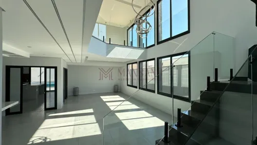 Sobrado com 5 Quartos à venda, 360m² no Residencial Vale Florido, Piratininga