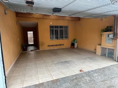 Sobrado com 2 Quartos à venda, 125m² no Conjunto Residencial Novo Pacaembu, São Paulo