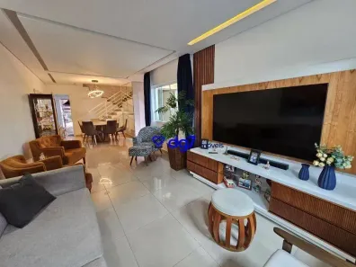 Casa com 3 Quartos à venda, 121m² no Jardim Ester, São Paulo