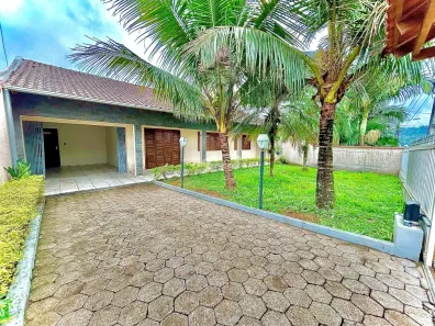 Casa com 3 Quartos à venda, 245m² no Badenfurt, Blumenau